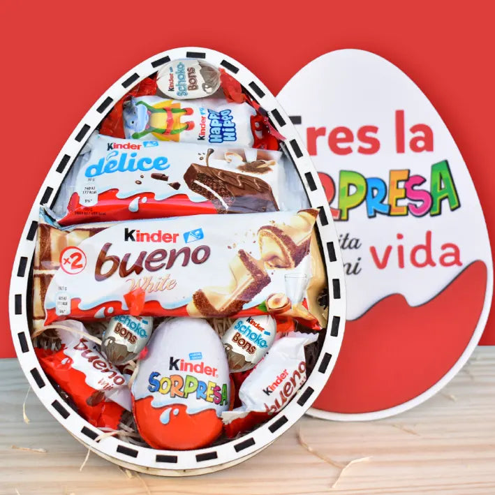 Caja Huevo Kinder de Madera con Chocolates