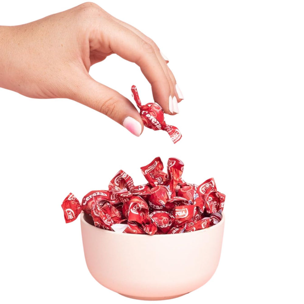 Caramelos Cherries de cereza con doble textura y relleno de gelatina vegetal